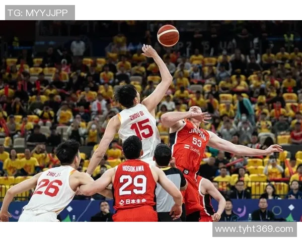 中国篮球明星风采展现球场上的传奇与荣耀尽在其中